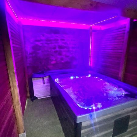 Beau Loft Room Proche Mont Saint Michel Jaccuzi Illimite En Plein Centre 阿夫朗什 外观 照片
