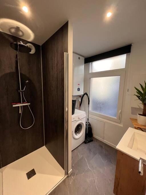 Beau Loft Room Proche Mont Saint Michel Jaccuzi Illimite En Plein Centre 阿夫朗什 外观 照片